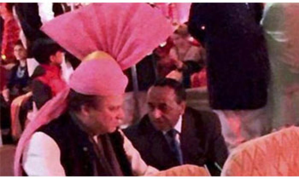 When Sharif sported pink turban gifted by Modi at granddaughters wedding